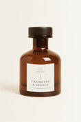 Load image into Gallery viewer, Cranberry and Orange Diffuser image 1
